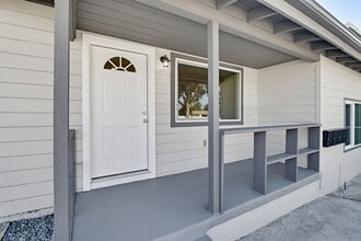Building Photo - 54TH STREET 2985-2987 FRONT UNITS
