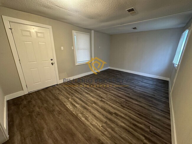 Building Photo - 2300 S A. St.