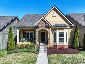 Building Photo - 2438 Arden Village Dr
