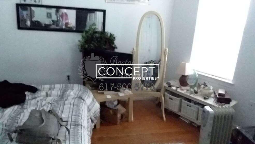 Building Photo - 26 Haskell St