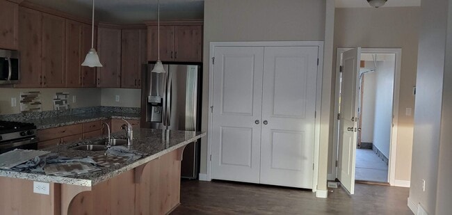 Building Photo - 12728 S Quail Lake Dr