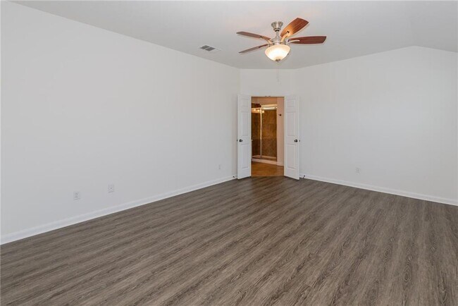 Building Photo - 30118 Diamond Dove Trail
