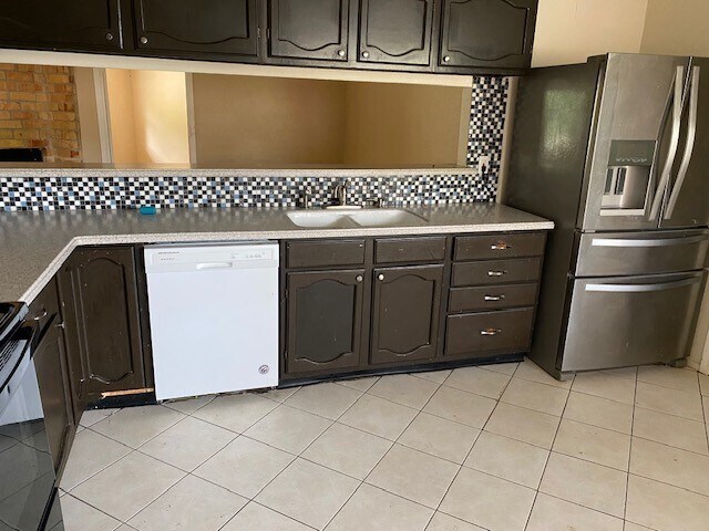 Building Photo - 6507 Bridgegate Dr