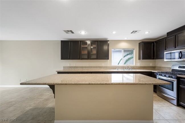 Building Photo - 5025 Ropers Rock Ct