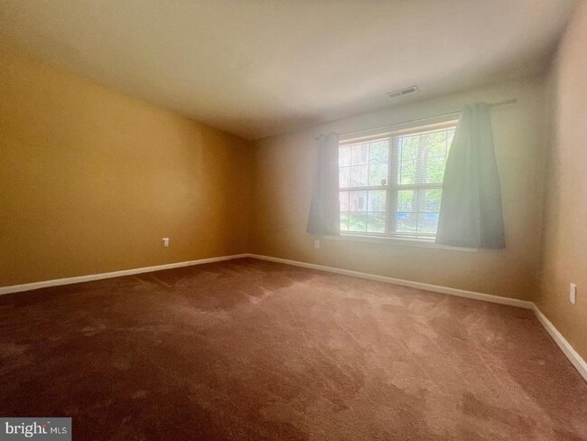 Building Photo - 3404 Tulleys Pointe Ct