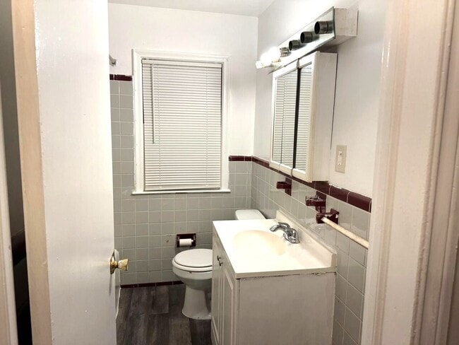 Building Photo - 9083 Grandville