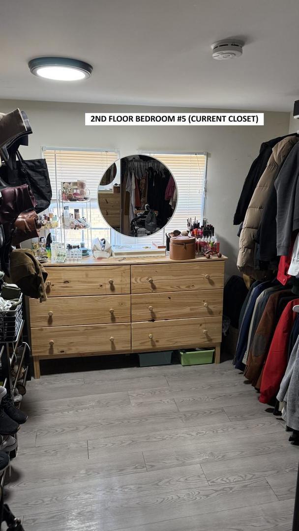 Building Photo - 2143 W 18th Pl