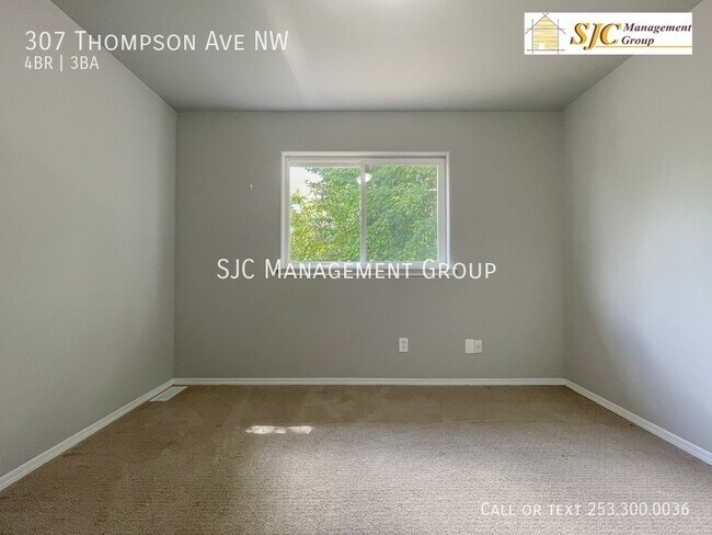 Building Photo - 307 Thompson Ave NW