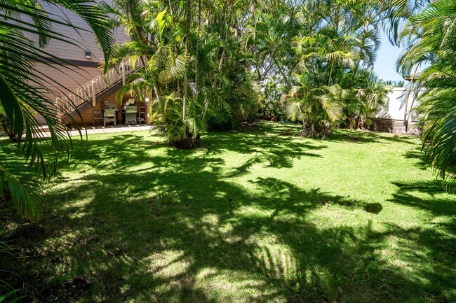 Building Photo - Haleakala Gardens: Fully Furnished 3BD/2BA...