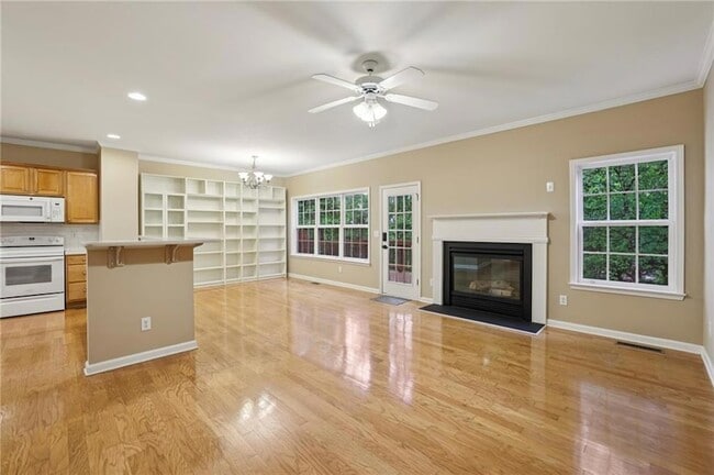 Building Photo - 3128 Mercer University Dr