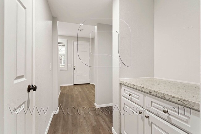 Building Photo - Move-In Special: Half Off Your First Month's Rent! Don't miss out on this incredible limited-time...