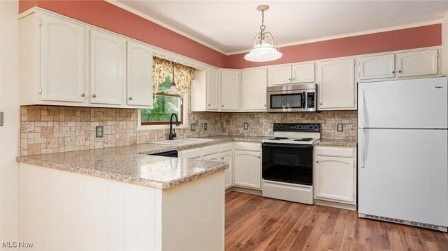 Building Photo - 5650 Dillon Hills Dr