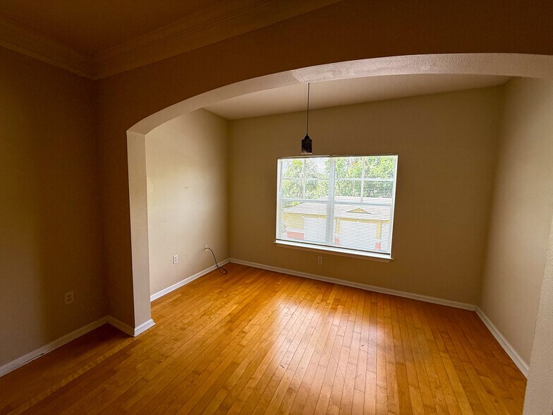 Office/Study - 4207 S Dale Mabry Hwy