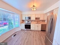 Building Photo - 12010 Glen Alden Rd