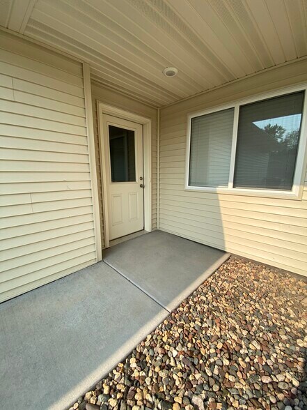 Front Door - 1551 Gunston Dr