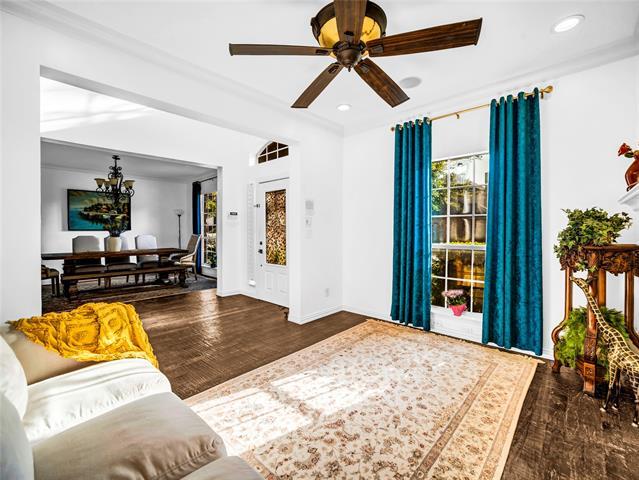 Building Photo - 2117 White Rock Ln