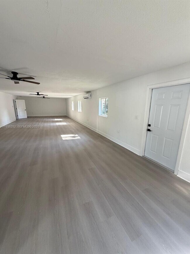 Building Photo - 3860 NW 208th St