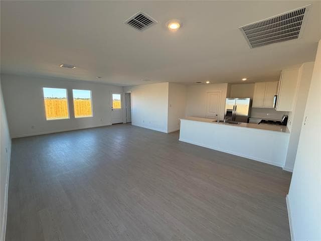 Building Photo - 1384 Amapola Dr