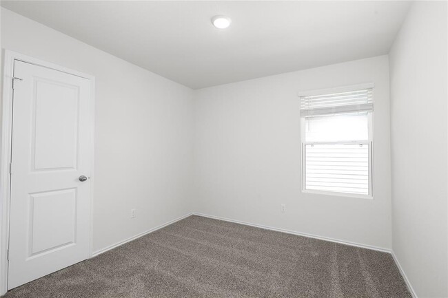 Building Photo - 206 Jackson St