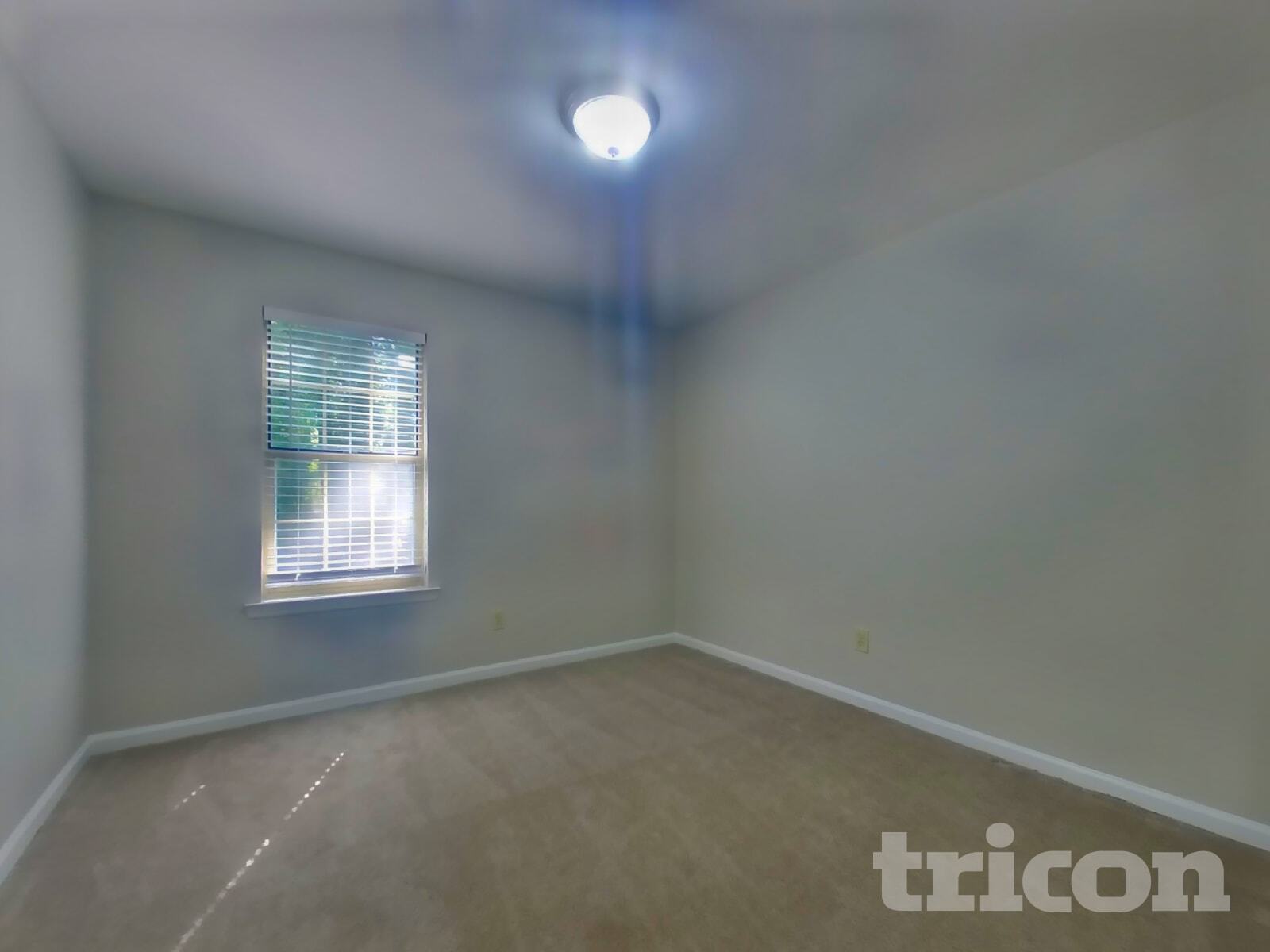 Building Photo - 2055 Towne Manor Dr NW