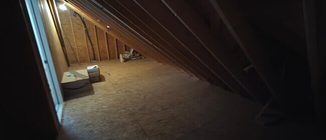 Building Photo - Beautiful Home with a full in law suite in Lewisville