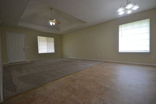 Building Photo - 432 Birchwood Duplex