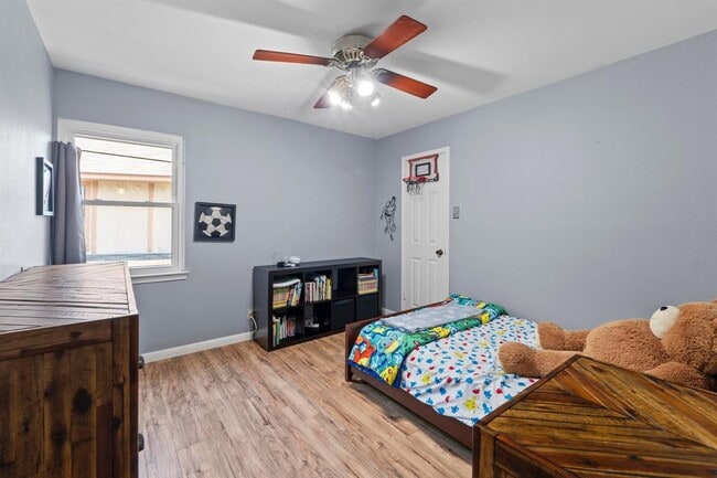 Building Photo - 14401 Richard Walker Blvd