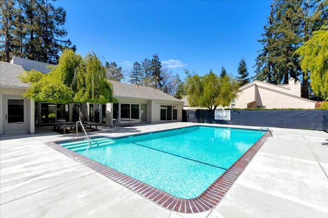 Building Photo - SAN JOSE WEST - Beautifully upgraded townh...