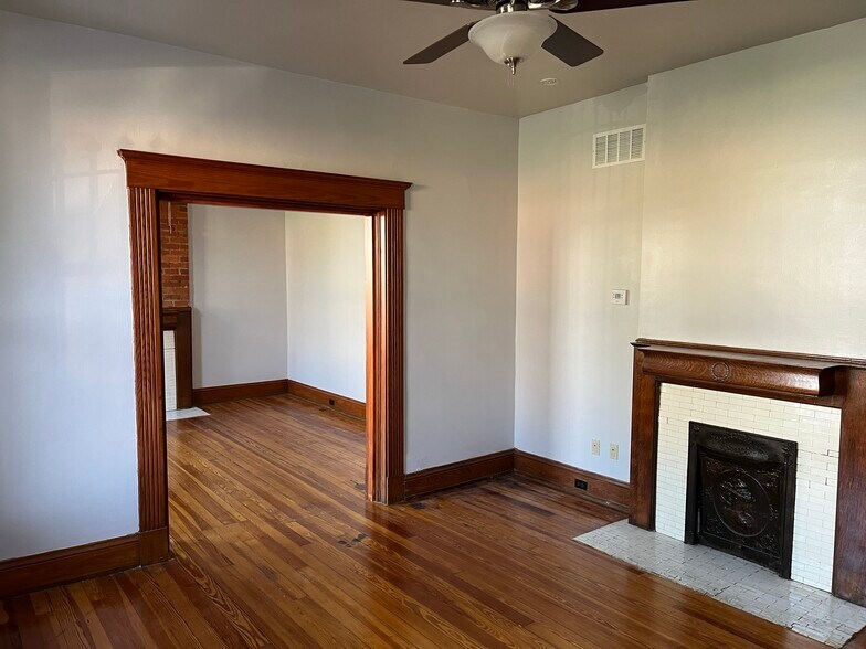 living room - 4210 Langland St