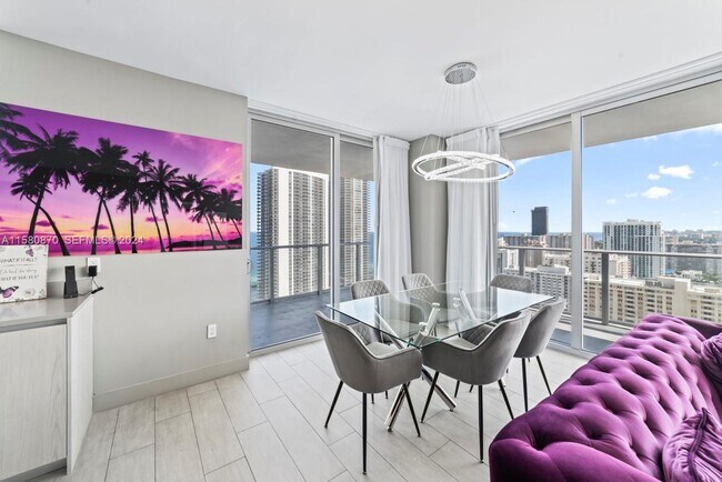 Building Photo - 4010 S Ocean Dr