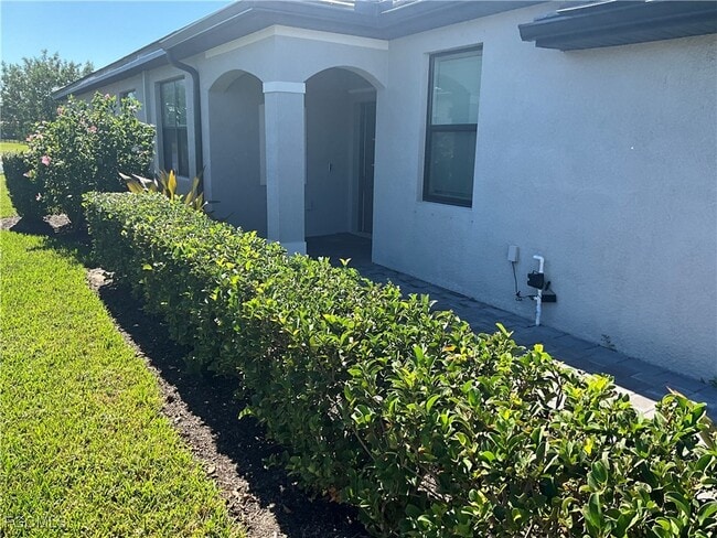 Building Photo - 14003 Pine Lodge Ln