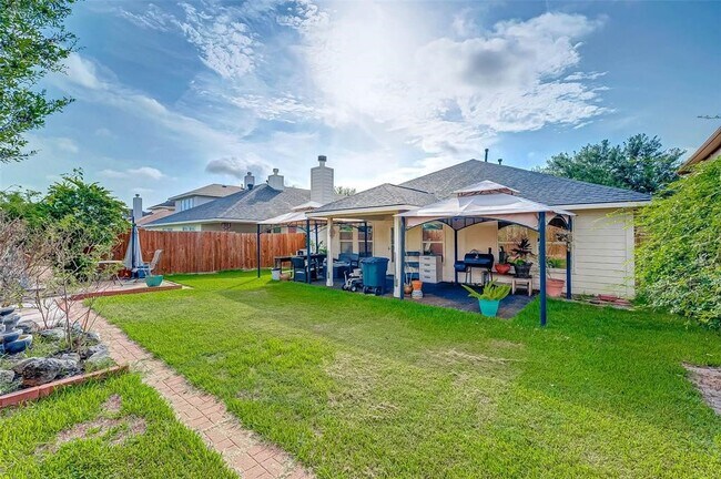 Building Photo - 3811 E Piper Grove Dr