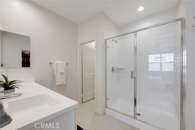 Building Photo - 987 E Mason Ln