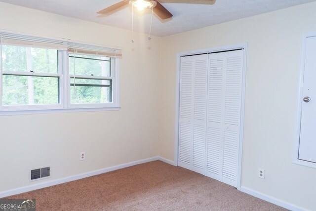 Building Photo - 5935 Avenue of Redwoods SW