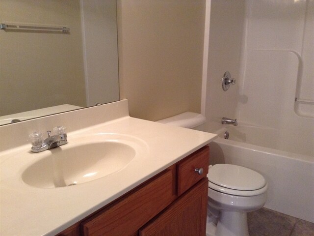Building Photo - 4529 Kidwell Ln
