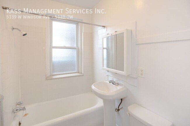 Building Photo - 5139 W Windsor Ave