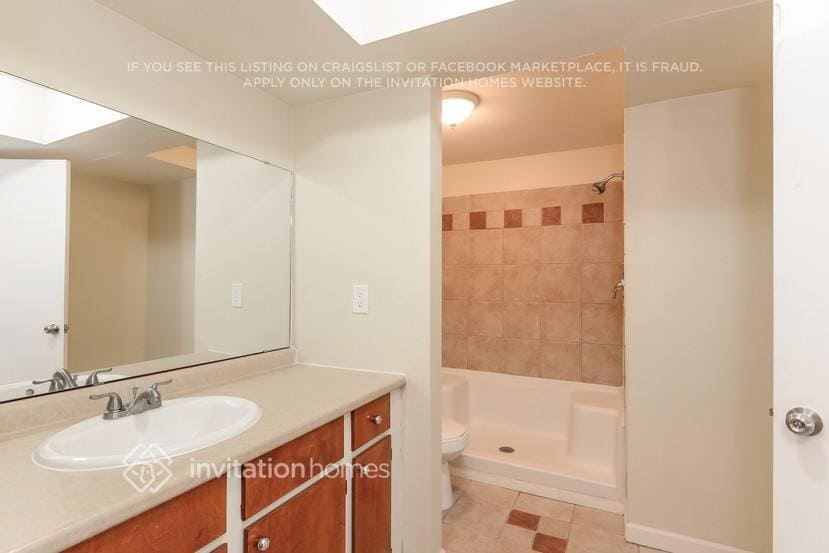 Building Photo - 7317 Canal Blvd