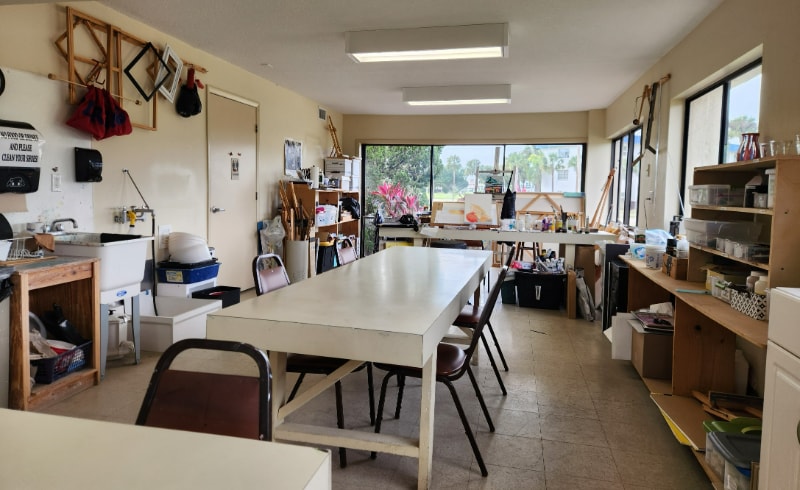 Building Photo - 7406 Lake Breeze Dr