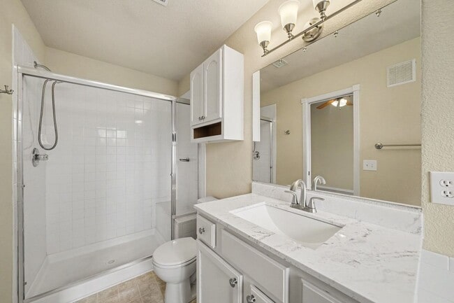 Building Photo - 1431 Madison Ridge Heights