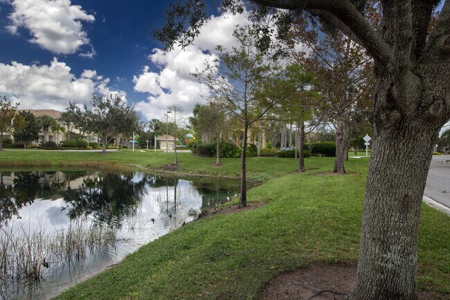 Building Photo - 3 Bedroom 2.5 Bath Townhome San Michele