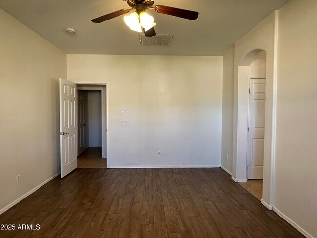 Building Photo - 15022 W Montecito Ave