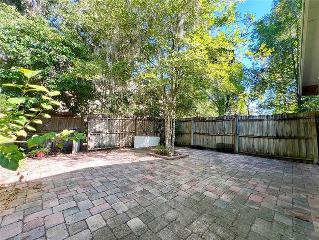 Building Photo - 1055 Cherokee Ave