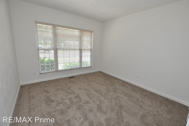 Building Photo - 6 br, 4 bath House - 1631 Jolliff Rd.