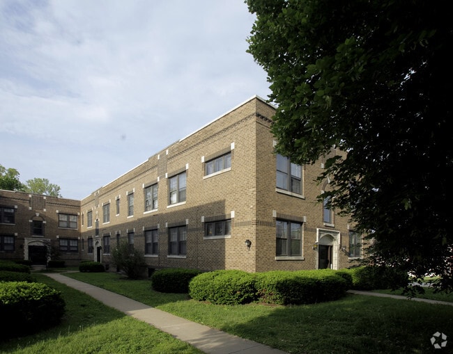 Primary Photo - Ethel Court Apartments