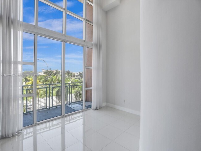 Building Photo - 244 Biscayne Blvd