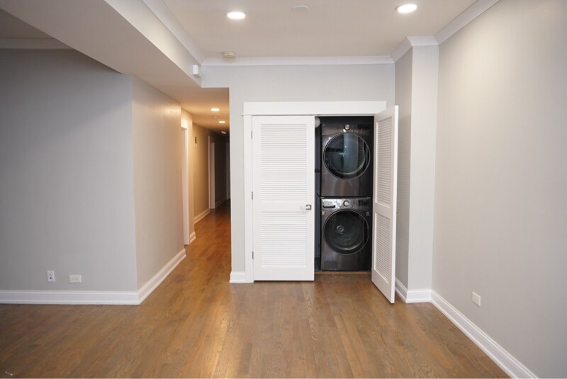 Building Photo - 4432 W Jackson Blvd