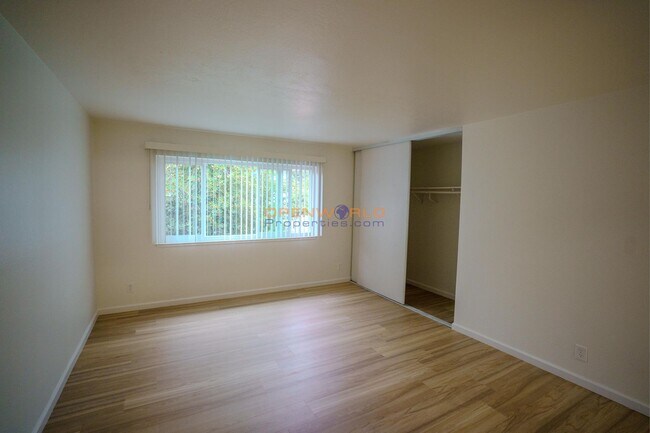 Building Photo - 414 Bancroft Ave