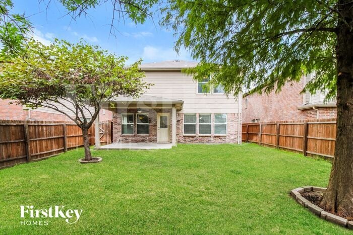 Building Photo - 2200 Malone Dr