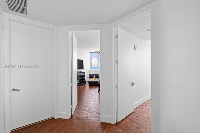 Building Photo - 18201 Collins Ave