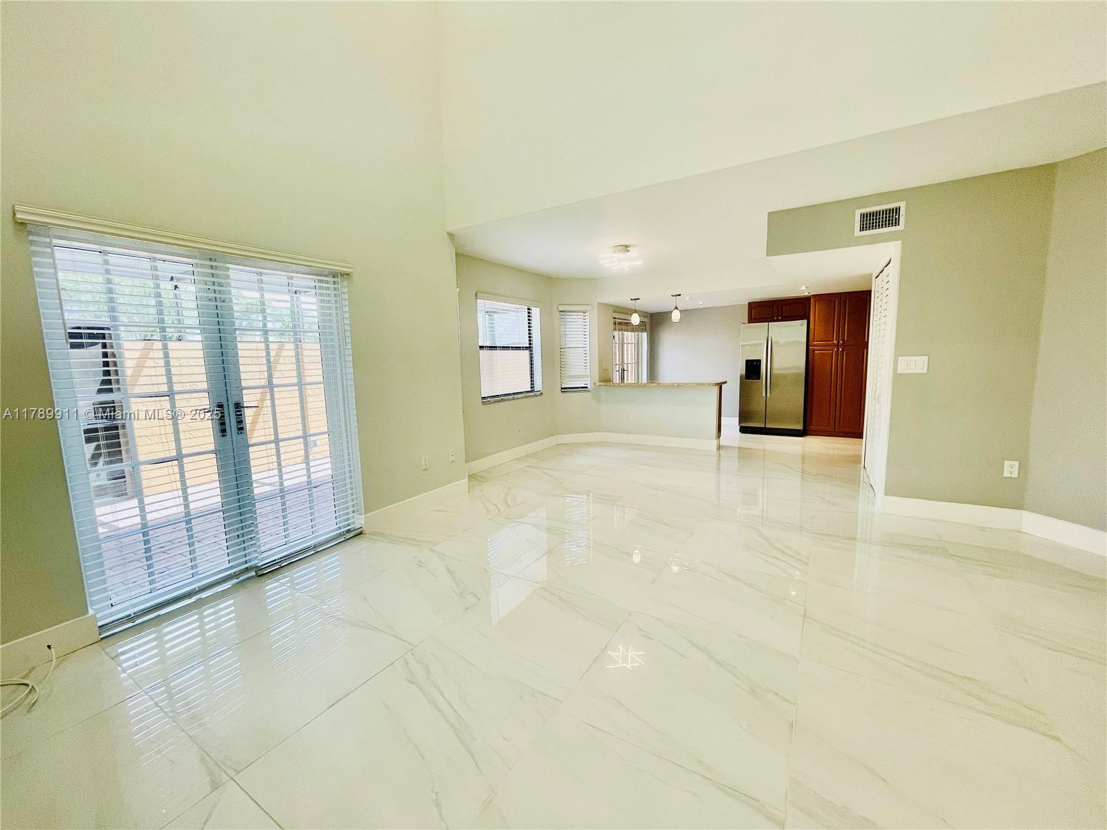 Building Photo - 11325 SW 9th Ct